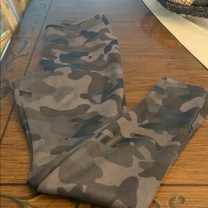 White House Black Market Camouflage Leggings